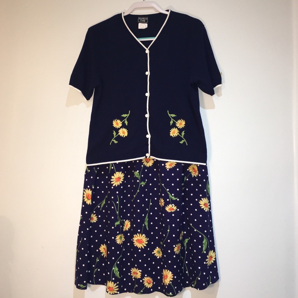 Vintage 90s Southern Lady Sunflower Sweater and Sunflower Skirt Medium